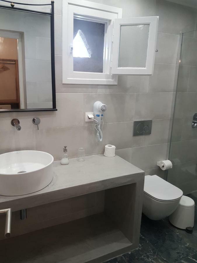 Manthos Place 2 Милопотас Екстериор снимка